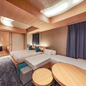 Keihan Tenmabashi Ekimae 4* Osaka